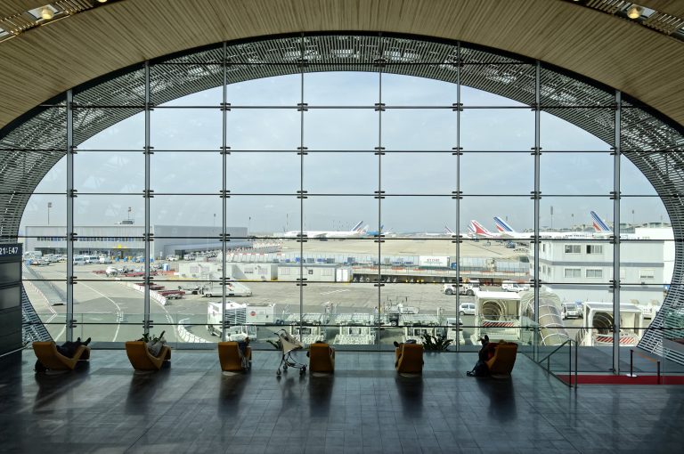 Aéroport TERMINAL 2E ROISSY CHARLES DE GAULLE (FRANCE) Cyrille